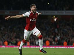 El francés Giroud celebra el tanto de la victoria para el Arsenal. AFP / I. Kington