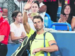 Cuartos de Final. El español Rafael Nadal se despide del público tras quedar eliminado a manos del australiano Nick Kyrgios. AP /