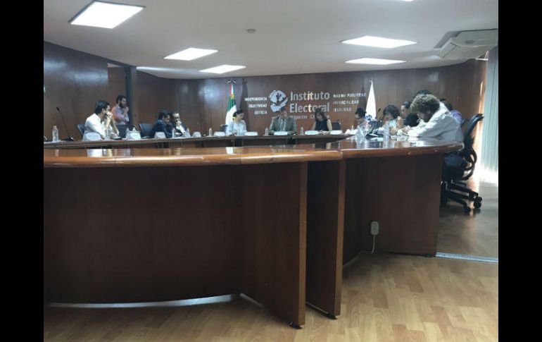 En la reunión señalaron que fue coincidente el hecho de que la mayoría de las solicitudes llegaron en periodos de tiempo parecidos. TWITTER / @iepcjalisco