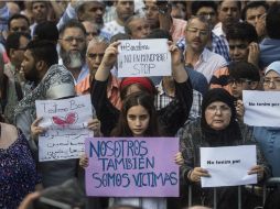 Musulmanes se manifiestan contra el terrorismo en la capital catalana. AP / S. Palacios