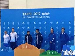 Los clavadistas Adán Emidio Zúñiga y Arantxa Chávez (C) se impusieron a Ucrania, que fue plata, e Italia, que se hizo con el bronce. TWITTER / @ACC_Castillo