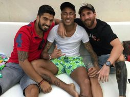 La MSN broméo con Piqué acerca de su famoso se queda. INSTAGRAM / @leomessi