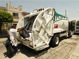 Cada camión recoge 6.4 toneladas de basura al día. EL INFORMADOR / ARCHIVO