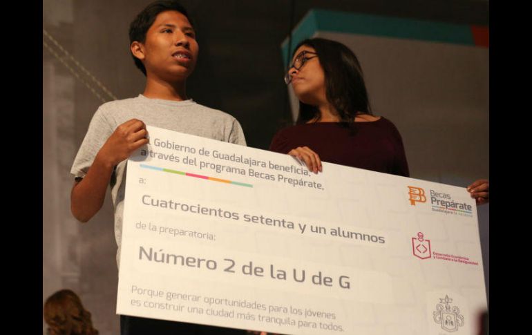 Opositores a la ratificación aseguran que los jóvenes del programa 'Becas Prepárate' están siendo coaccionados a participar. EL INFORMADOR / ARCHIVO