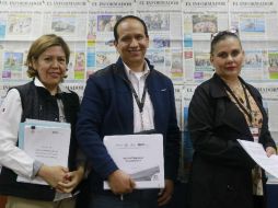 Guadalupe Ramírez, Hugo Guzmán y María Márquez, de la oficina del SAT en Zapopan, explicaron los beneficios del nuevo esquema. EL INFORMADOR / M. Vargas