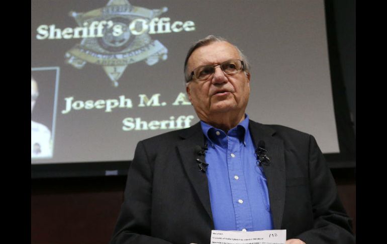 Arpaio espera una sentencia de seis meses de cárcel que iniciaría el próximo 5 de octubre. AP / ARCHIVO