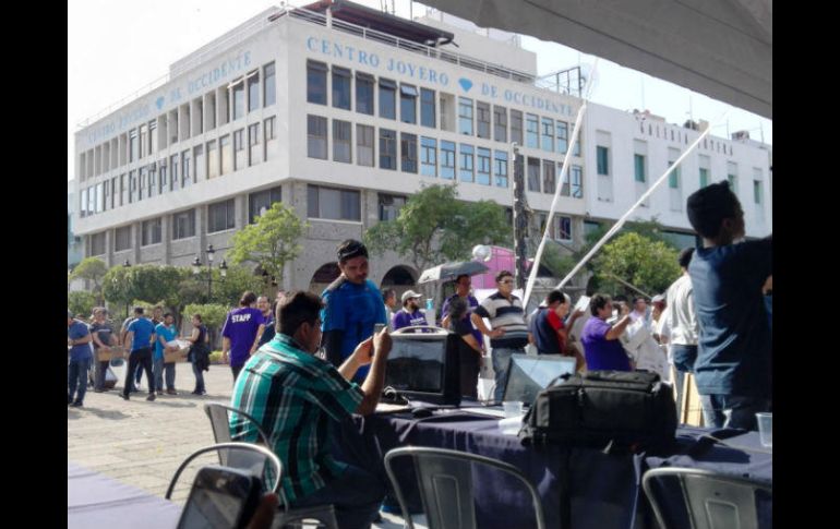 .En este momento, el Consejo continúa el conteo final en el centro de mando instalado en la Explanada del Hospicio Cabañas. EL INFORMADOR / V. Arenas