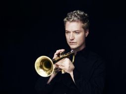 Chris Botti, listo para liberar los sonidos del jazz esta noche en el Diana. ESPECIAL / Teatro Diana