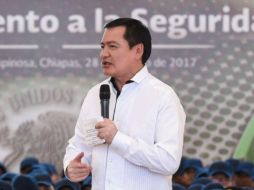 Osorio Chong dijo que si hubiera una regulación en la materia, ‘estaríamos fuera de este debate’. TWITTER / @osoriochong