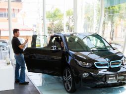 BMW i3, uno de los autos eléctricos que la automotriz alemana ya vende en México. EL INFORMADOR / ARCHIVO