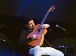 Música. Paco Rentería inauguró la feria del pueblo. EL INFORMADOR/G. Gallo