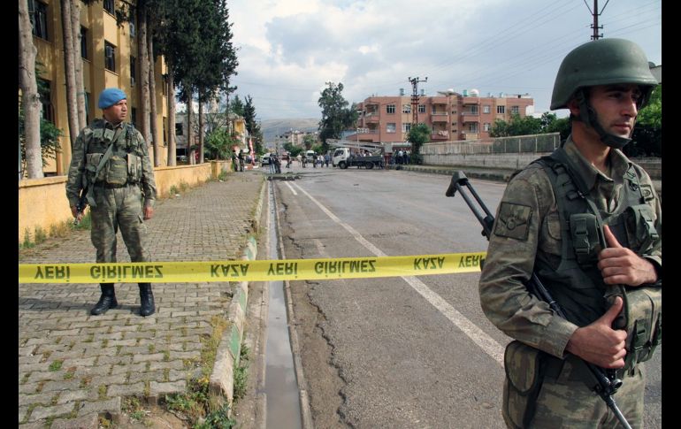 Autoridades desplegaron una operación para capturar a los responsables del supuesto atentado. AP/ARCHIVO