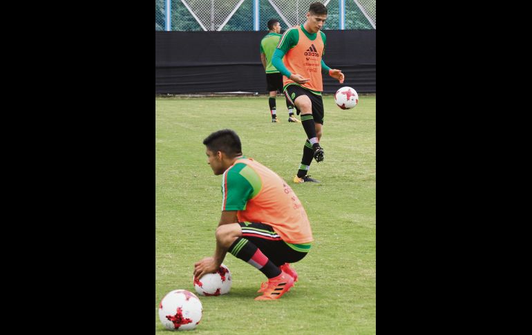 Preparación. Los jugadores de la Selección mexicana de la Sub-17 entrenan en Calcuta, India. AP