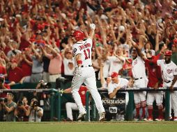 Ryan Zimmerman puso cifras definitivas al encuentro después de haber conectado un cuadrangular de tres carreras, para empatar la serie frente a los Cachorros. AP/P. Martínez