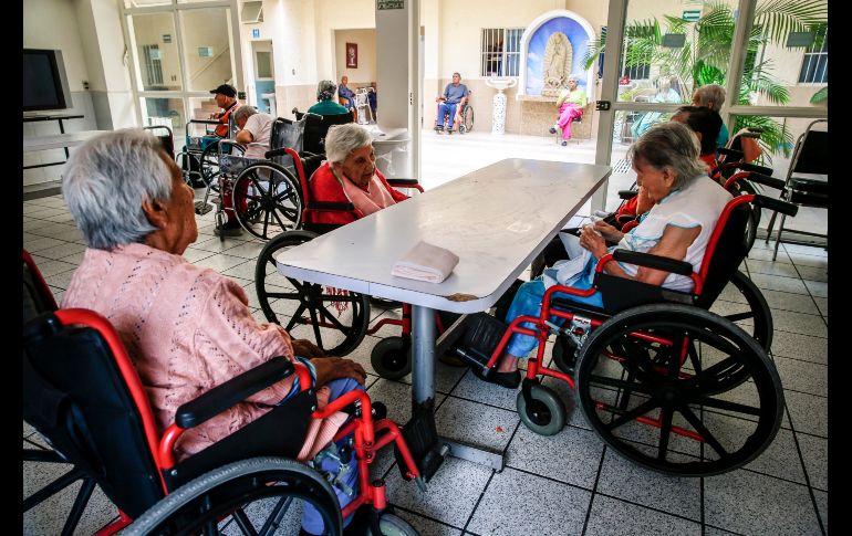 La vida laboral de esta generación ya está marcada por una mayor inestabilidad, lo que repercutirá negativamente en las pensiones. EL INFORMADOR/ARCHIVO