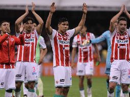 Los parte un rayo. Las Águilas del América, equipo que dirige el técnico Miguel “Piojo” Herrera, cayeron derrotadas ante el Necaxa. SUN/C. Mejía