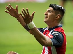 Alan Pulido sufrió un aparatoso accidente en Avenida Patria; afortunadamente, nadie resultó con lesiones severas. MEXSPORT