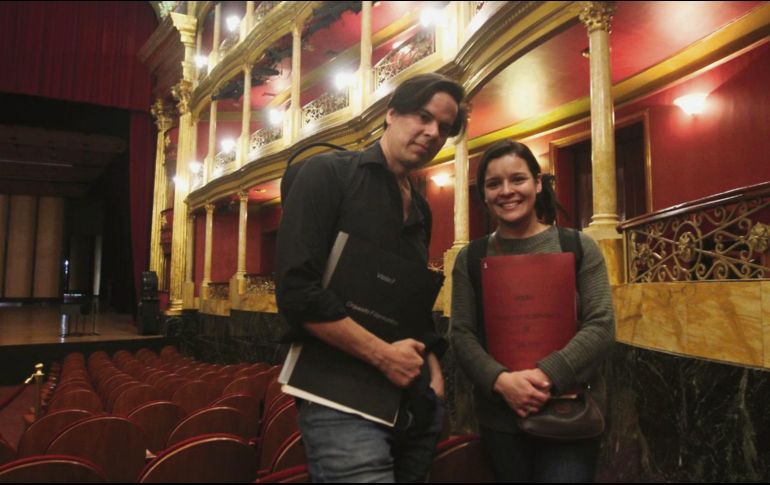 Talento venezolano. Los concertinos Iván Pérez y Angélica Olivo forman parte de la OFJ desde hace dos años. EL INFORMADOR/E. Barrera