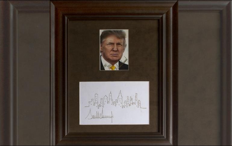 La ilustración de hizo Trump fue vendida por seis mil 875 dólares. ESPECIAL / natedsanders.com