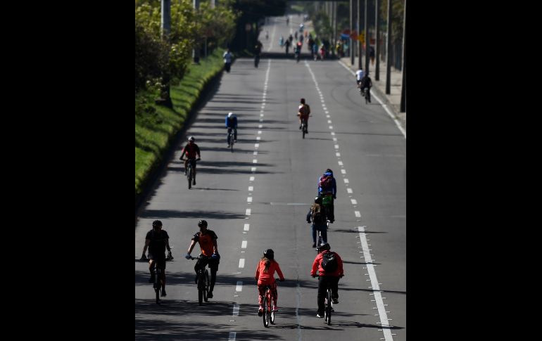 Las autoridades esperaban que cerca de 1.5 millones de vehículos y 500 mil motos dejaran de transitar en la ciudad. AFP/R. Arboleda