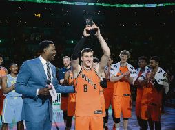 Bogdan Bogdanovic y sus compañeros cosieron a triples (23/56) a la plantilla estadounidense por 155-124 en el encuentro de las denominadas “Rising Stars”. EFE