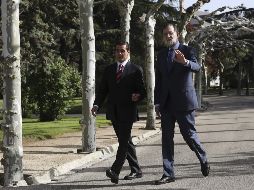 El presidente del Gobierno, Mariano Rajoy (d), durante la recepción en el Palacio de la Moncloa al presidente de México, Enrique Peña Nieto, con motivo de la visita oficial del mandatario en España. EFE/Ballesteros