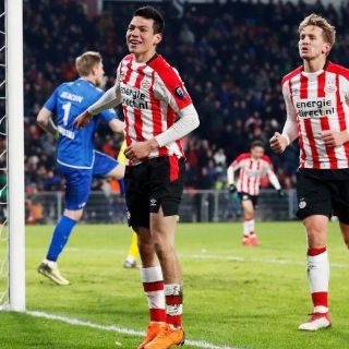 El PSV sorprende a "Chucky" Lozano en su cumpleaños