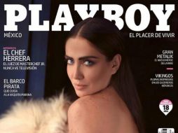 En su cuenta de Instagram Lora subió una imagen de la portada del número de julio de 'Playboy'. INSTAGRAM / celi_lora