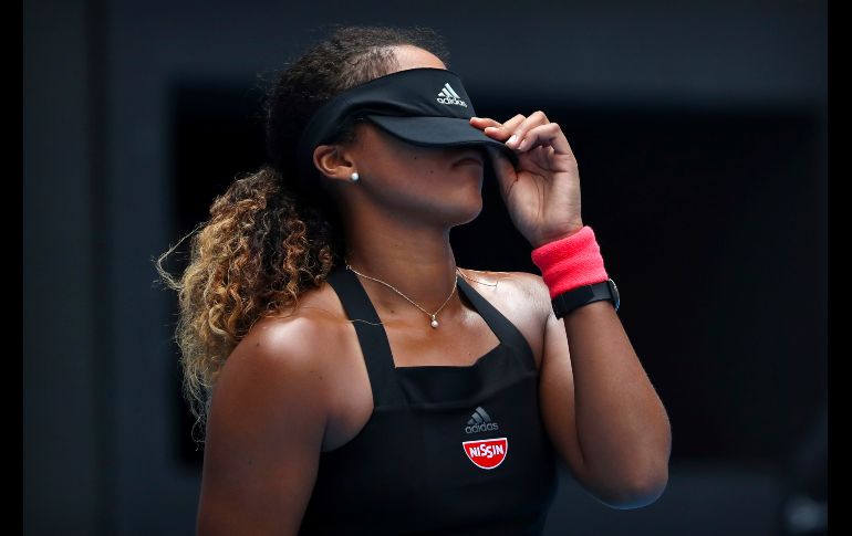 La japonesa Naomi Osaka reacciona en partido de cuartos de final del Abierto de China, disputado en Pekín. AP/M. Schiefelbein