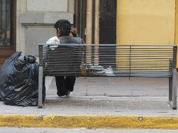 Trabajadores del Ayuntamiento de Guadalajara invitaron a 58 personas en situación de calle a los albergues municipales, sólo 13 aceptaron. EL INFORMADOR/G. Gallo