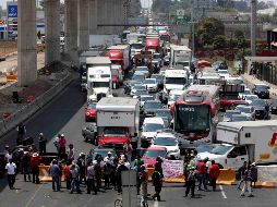 Habitantes de San Pedro Cholula impidieron el tránsito en la carretera. SUN / J. Alvarado