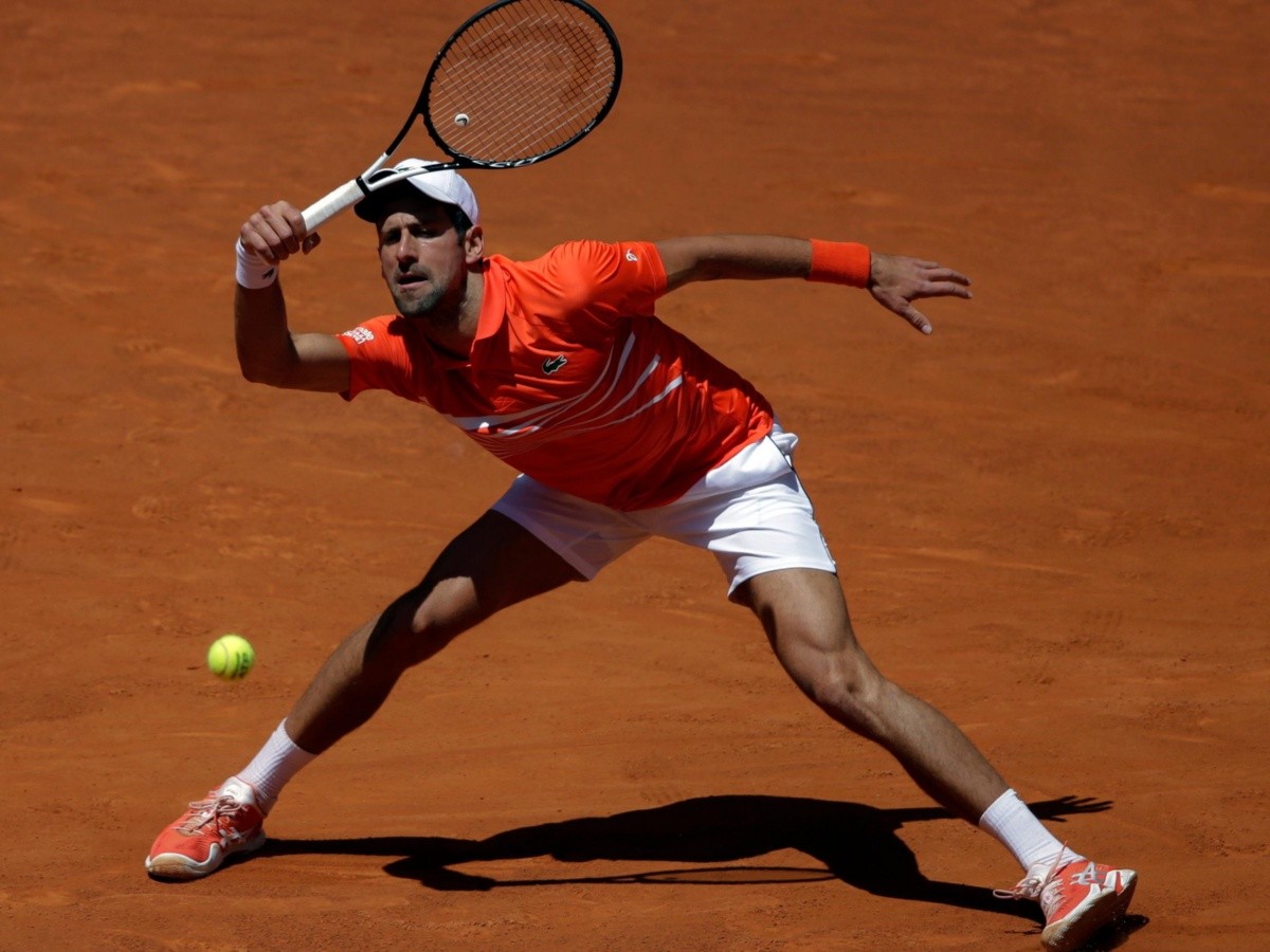  Novak Djokovic alcanza los cuartos de final en Madrid