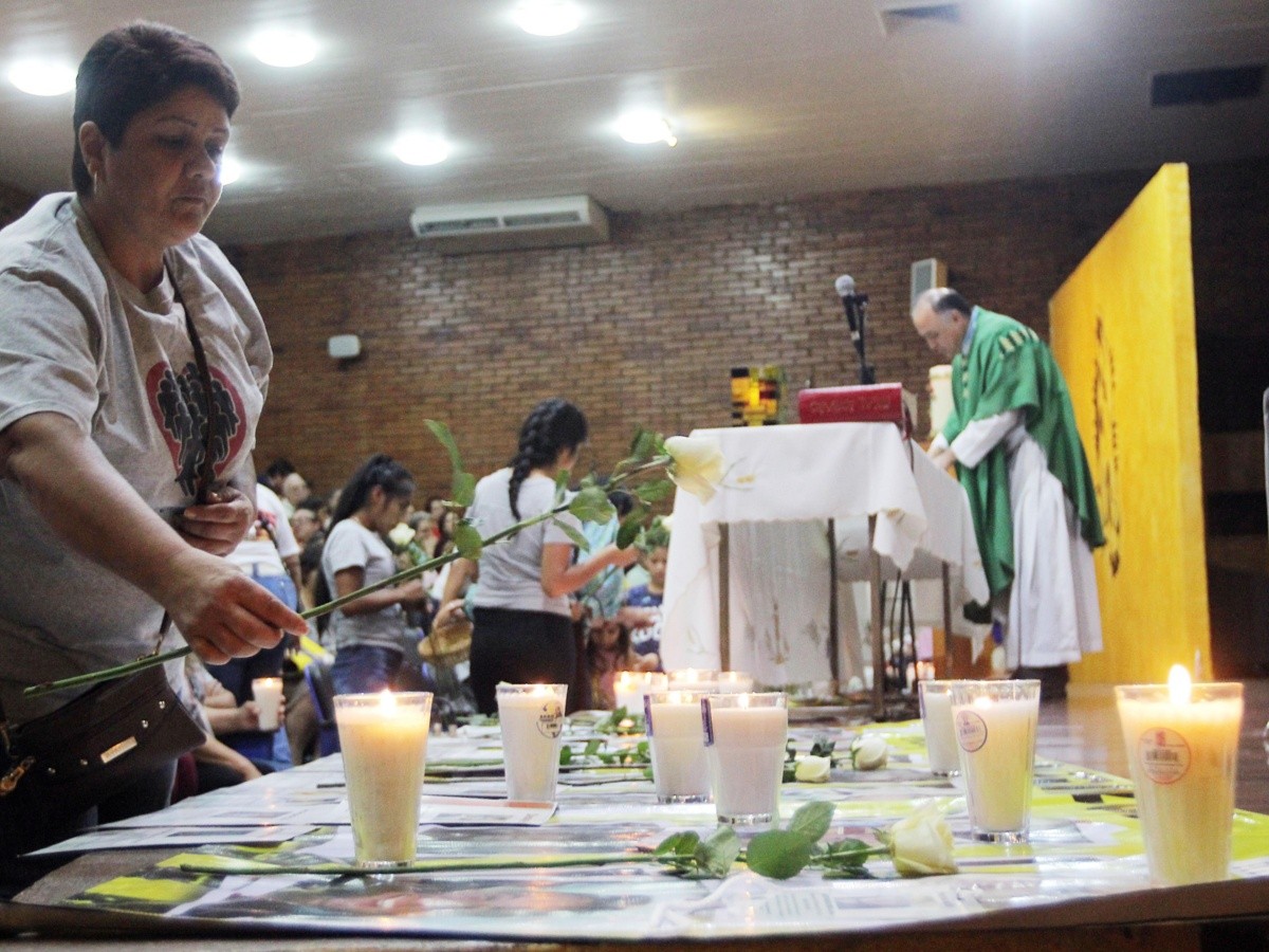  Madres de desaparecidos recuerdan a sus hijos en misa