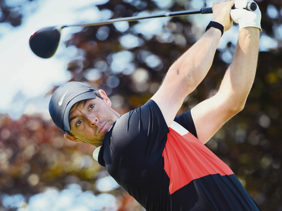  Rory McIlroy se mete entre los líderes en el RBC Canadian Open