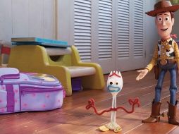 Un nuevo personaje llamado Forky protagoniza junto a Woody la cuarta edición de Toy Story. DISNEY / PIXAR