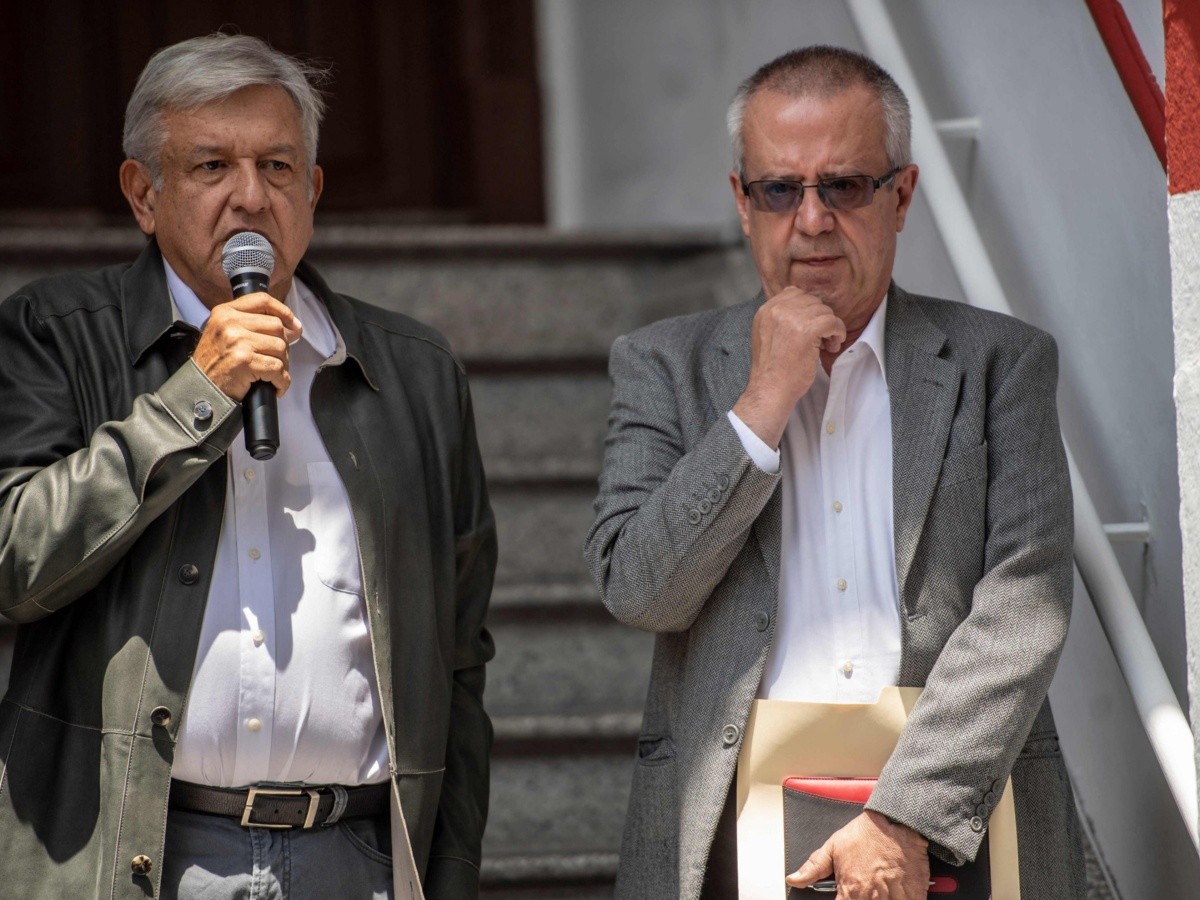  López Obrador rechaza que incluir a Urzúa en su gabinete fuera un error