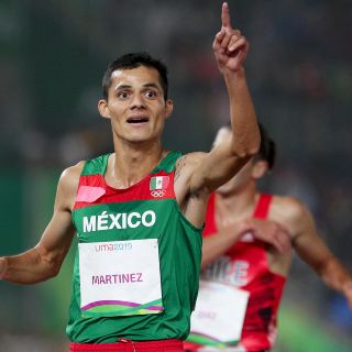 Fernando Martínez gana el oro en prueba de los cinco mil metros