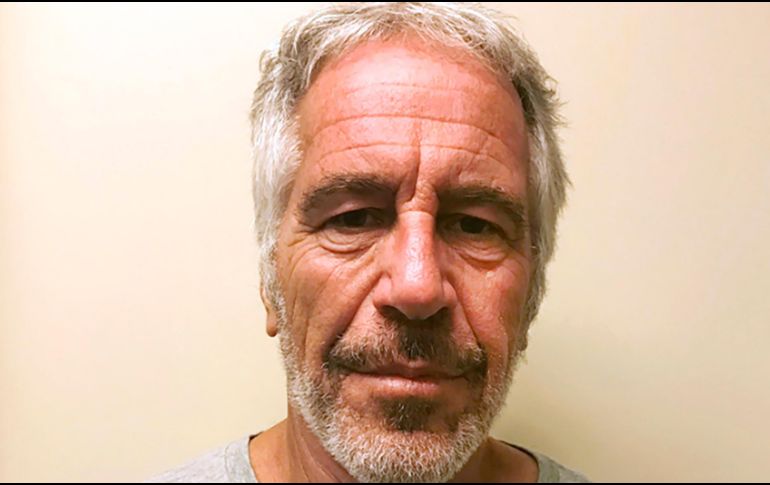 El pasado julio, Epstein ya fue encontrado inconsciente en su celda en Manhattan con marcas en el cuello y las autoridades investigaban si se había tratado ya de un intento de suicidio. AP / ARCHIVO
