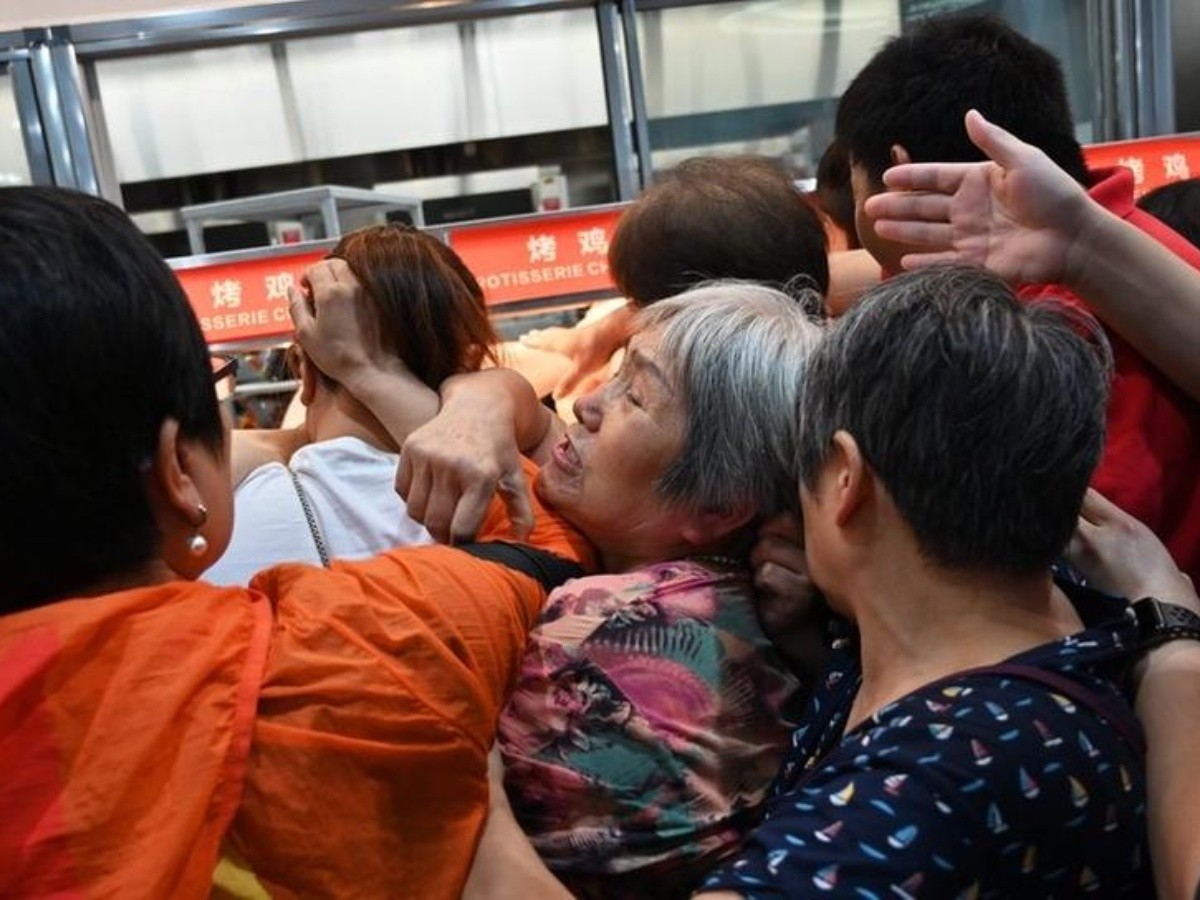  La fiebre en China por Costco obliga a cerrar la tienda el día de inauguración por la avalancha de clientes