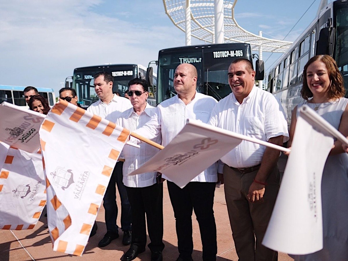  Arranca nuevo modelo de transporte público en Puerto Vallarta