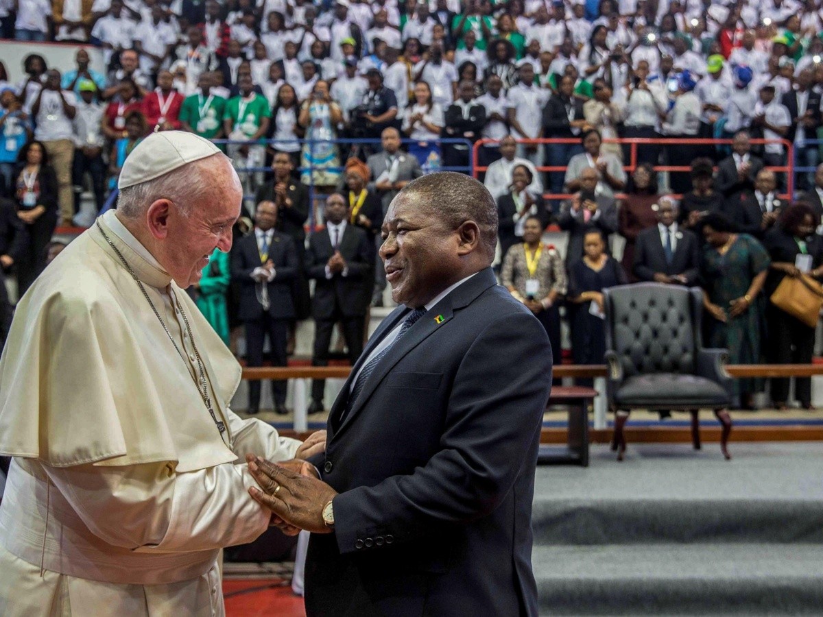  El Papa Francisco elogia el tratado de paz en su visita a Mozambique