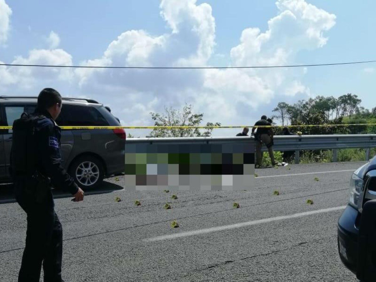  Asesinan a tres personas a tiros en carretera a Saltillo