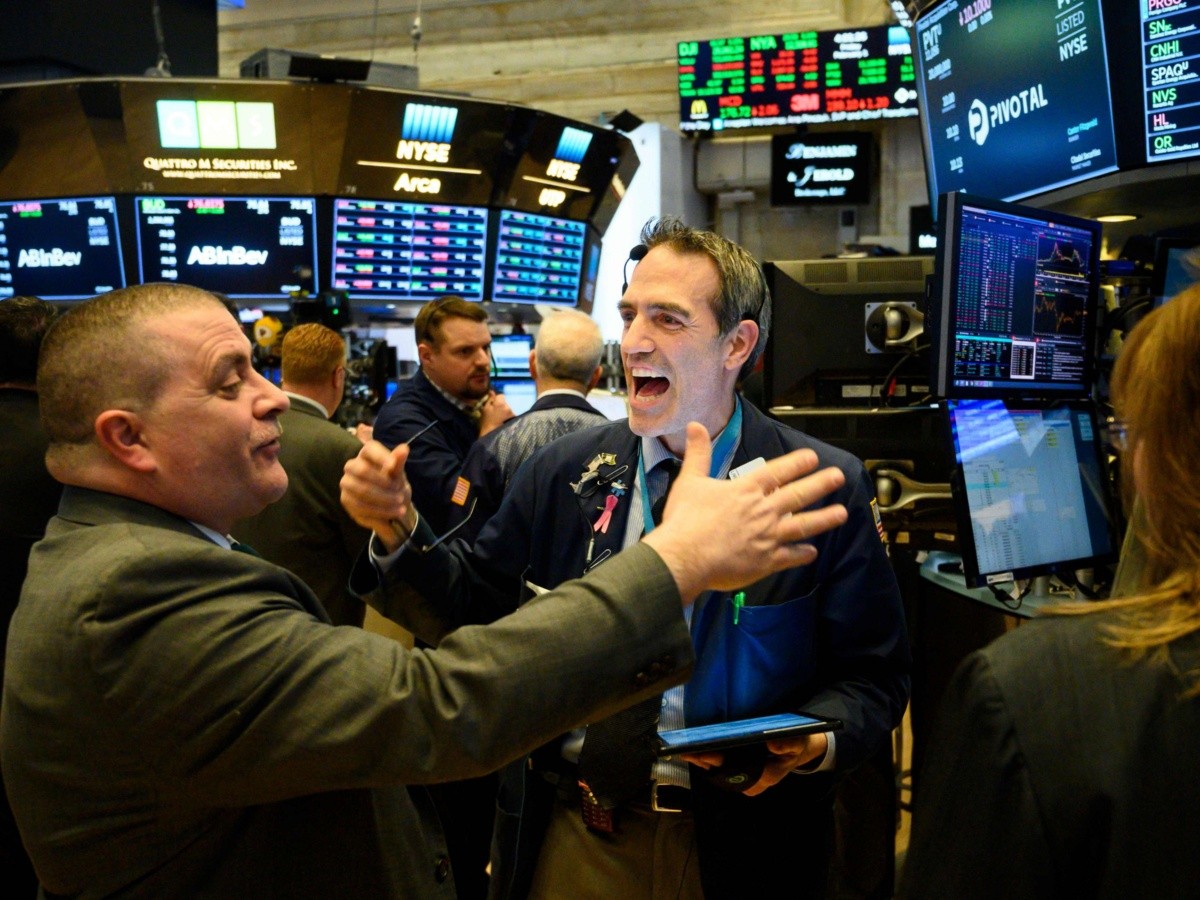  Wall Street sube por empresas de tecnología y finanzas