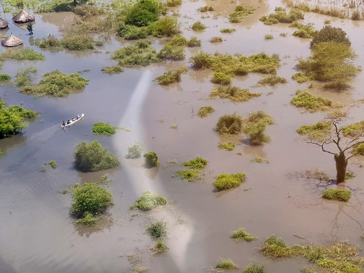  Inundaciones en África afectan a más de un millón de personas