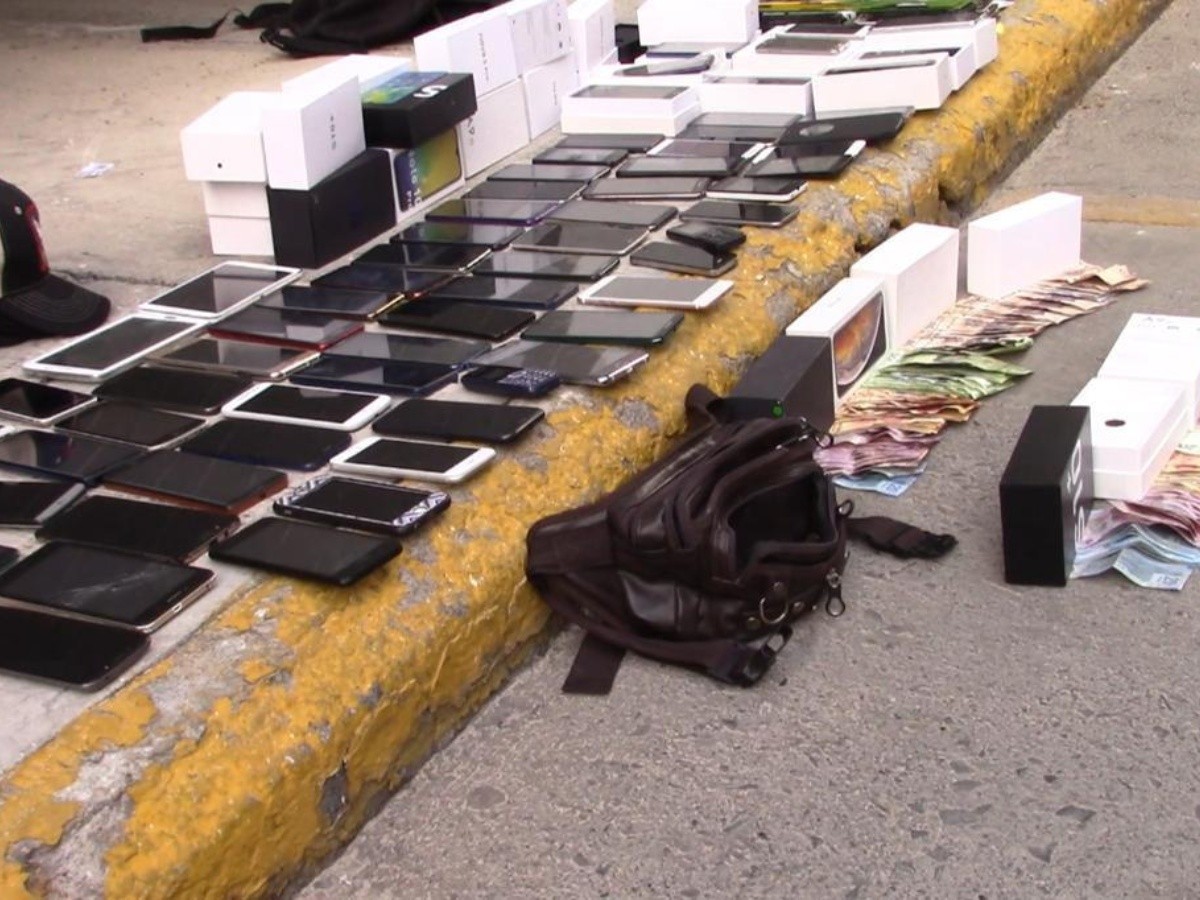  Aseguran 65 celulares en San Juan de Dios, hay doce detenidos