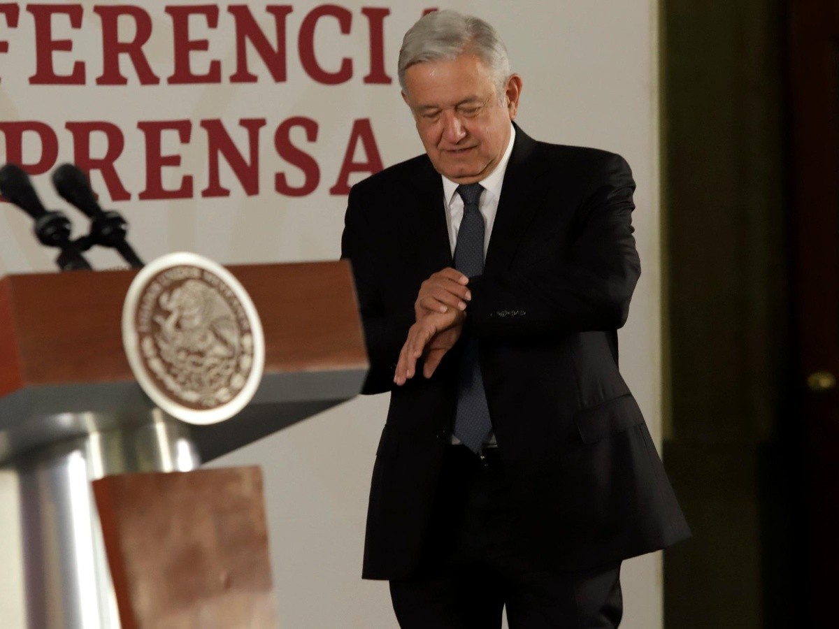  López Obrador anuncia universidad de medicina en la CDMX