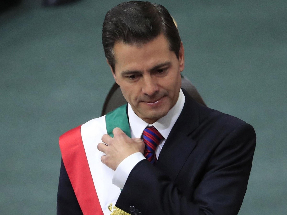  La UIF investiga al ex secretario de Enrique Peña Nieto