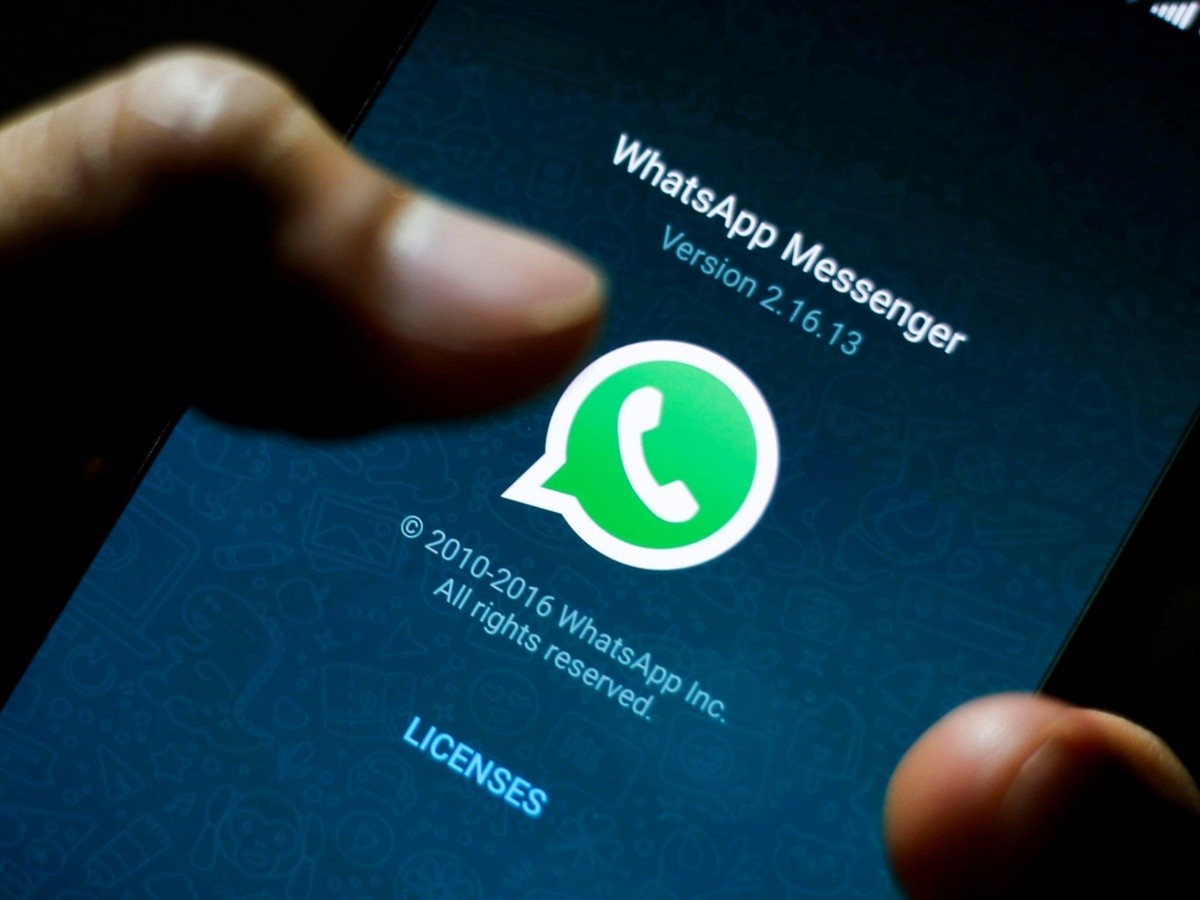  WhatsApp ya permite crear notas y recordatorios