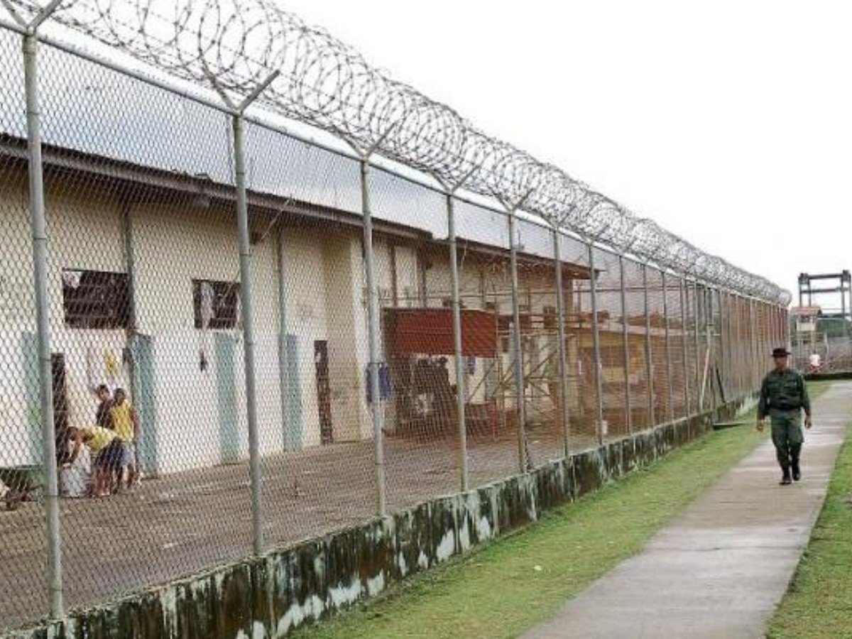  Mueren al menos 12 reos tras tiroteo en una cárcel de Panamá