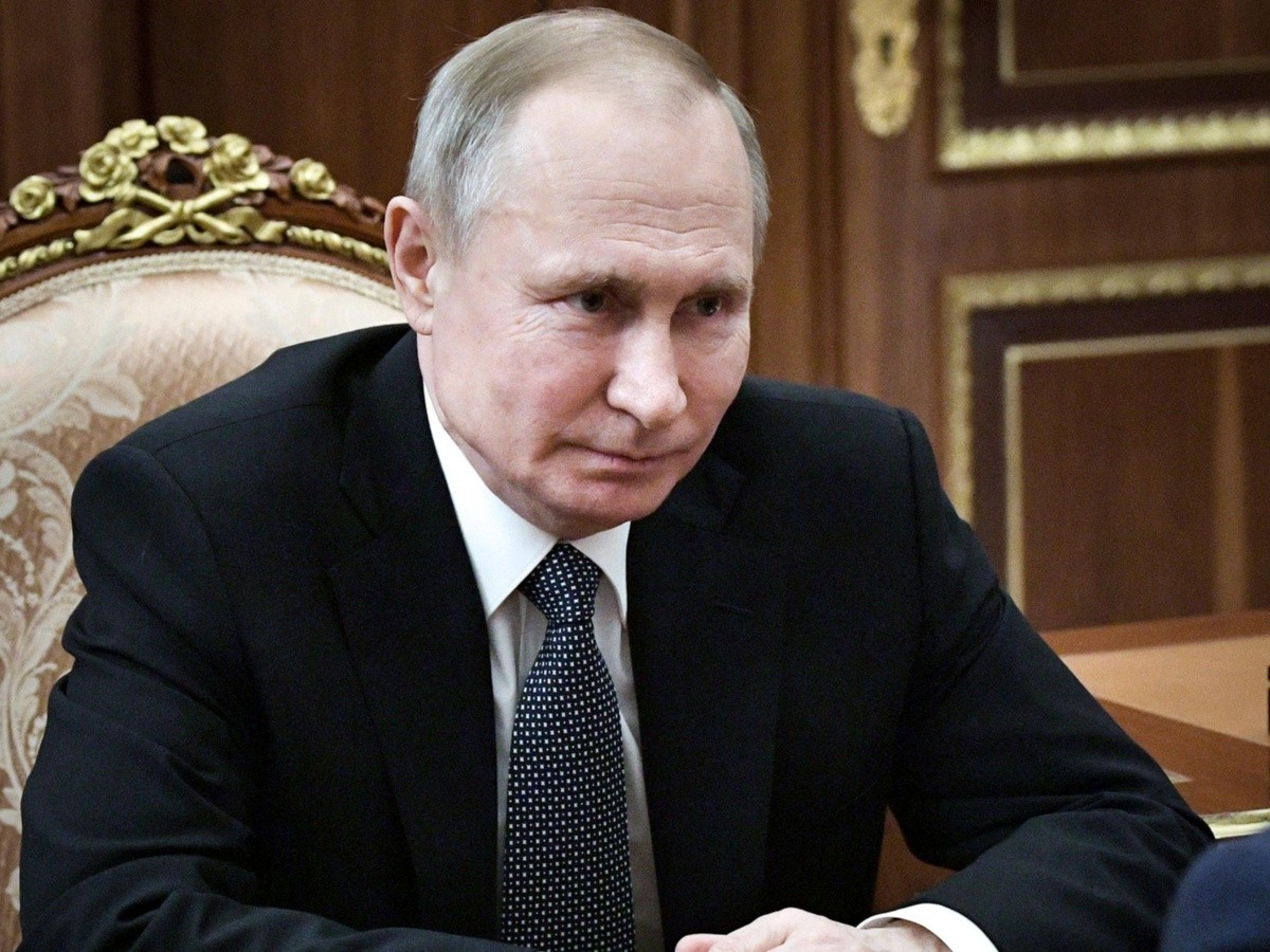  Putin despide a uno de sus consejeros emblemáticos